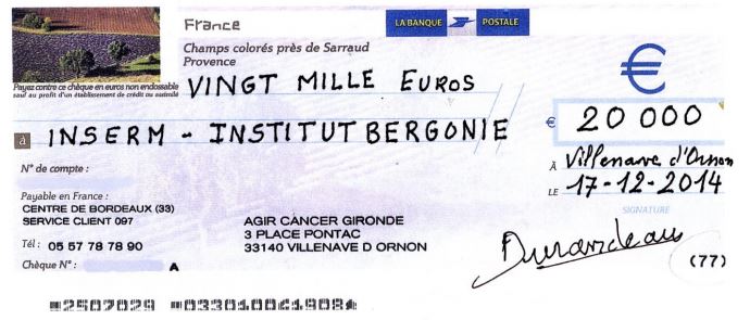 Chèque association Agir Cancer Gironde