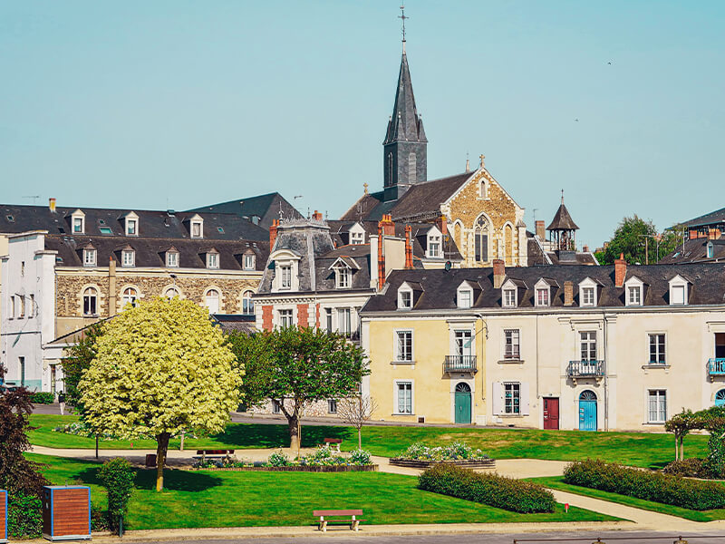 Château Gontier sur Mayenne siège de V and B
